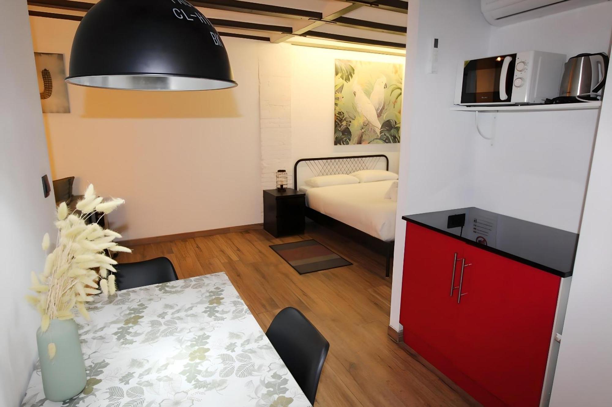 Increible Apartamento Con Terraza Al Lado De Torres De Quart Valencia Eksteriør bilde