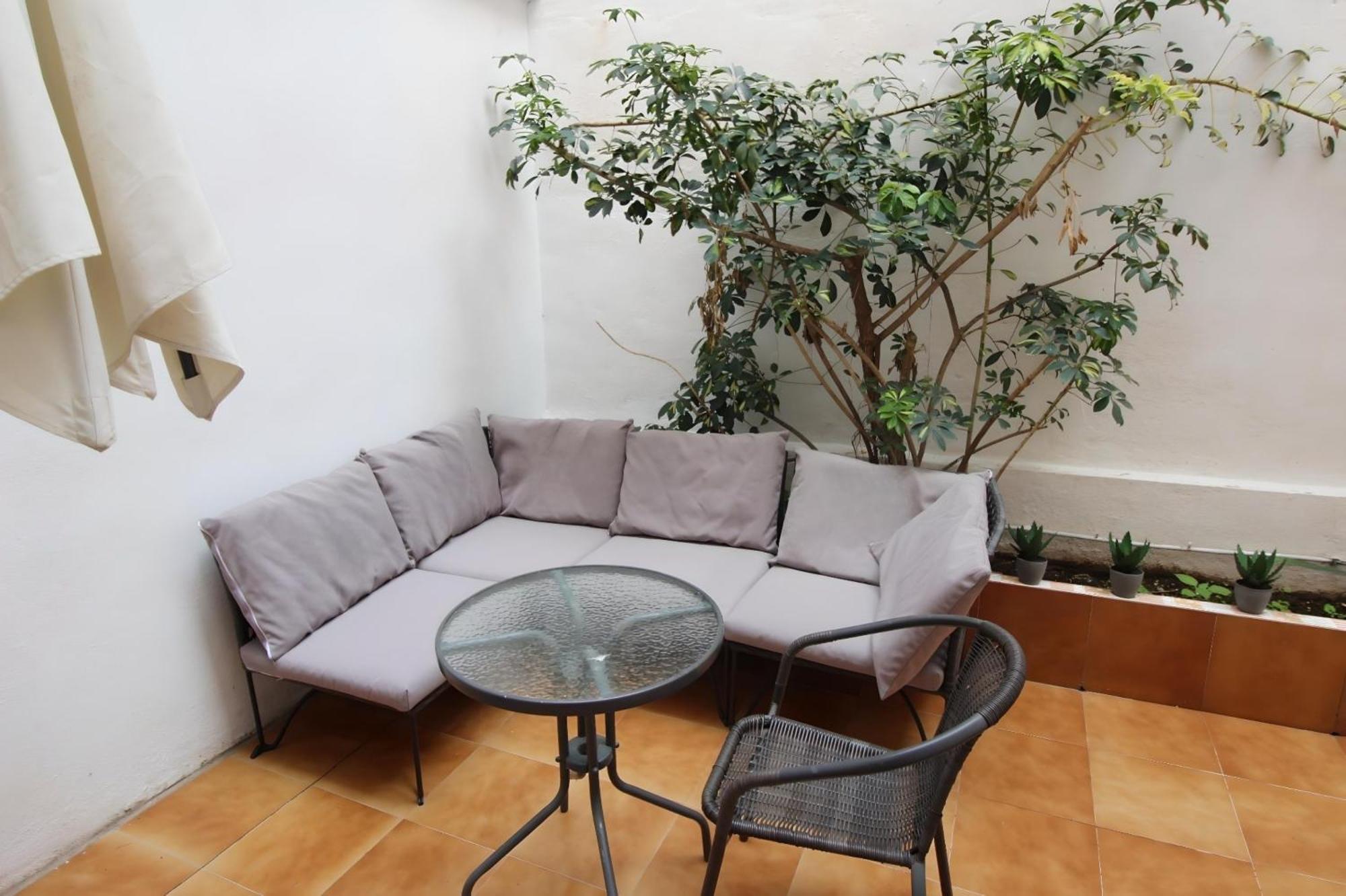 Increible Apartamento Con Terraza Al Lado De Torres De Quart Valencia Eksteriør bilde